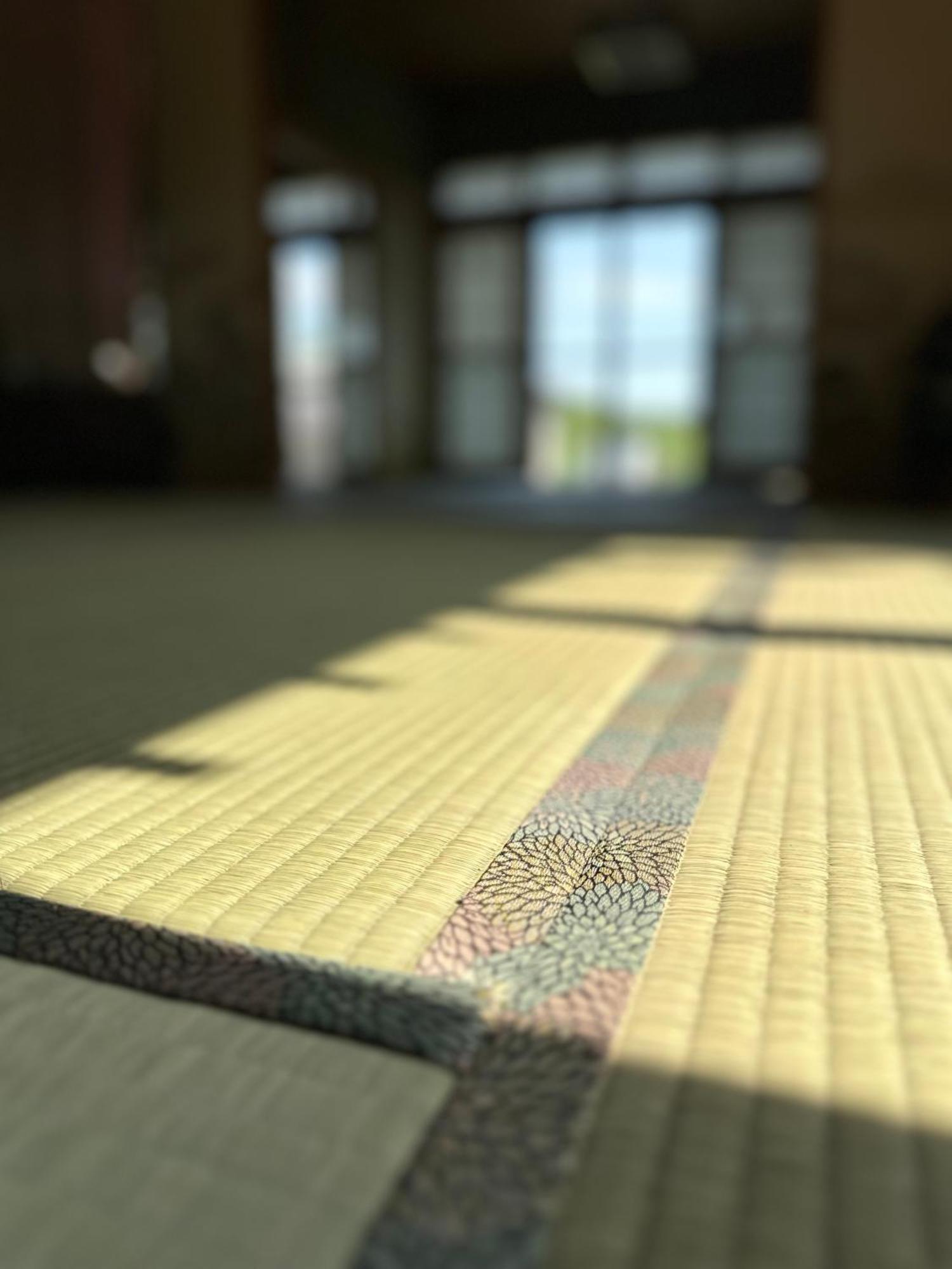 青森伝統芸能を楽しめる繭子の宿 Hachinohe Exteriör bild